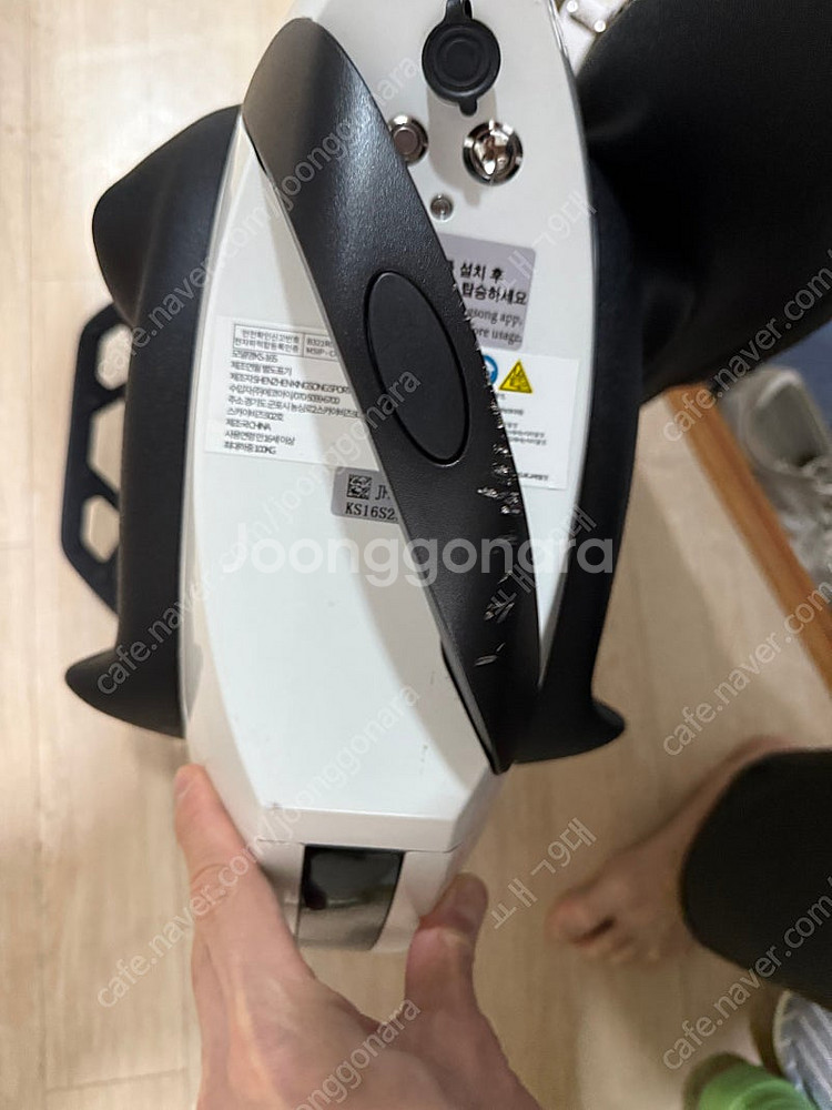 킹송16s 화이트 총주행거리 34.5km 팝니다 !!!--2